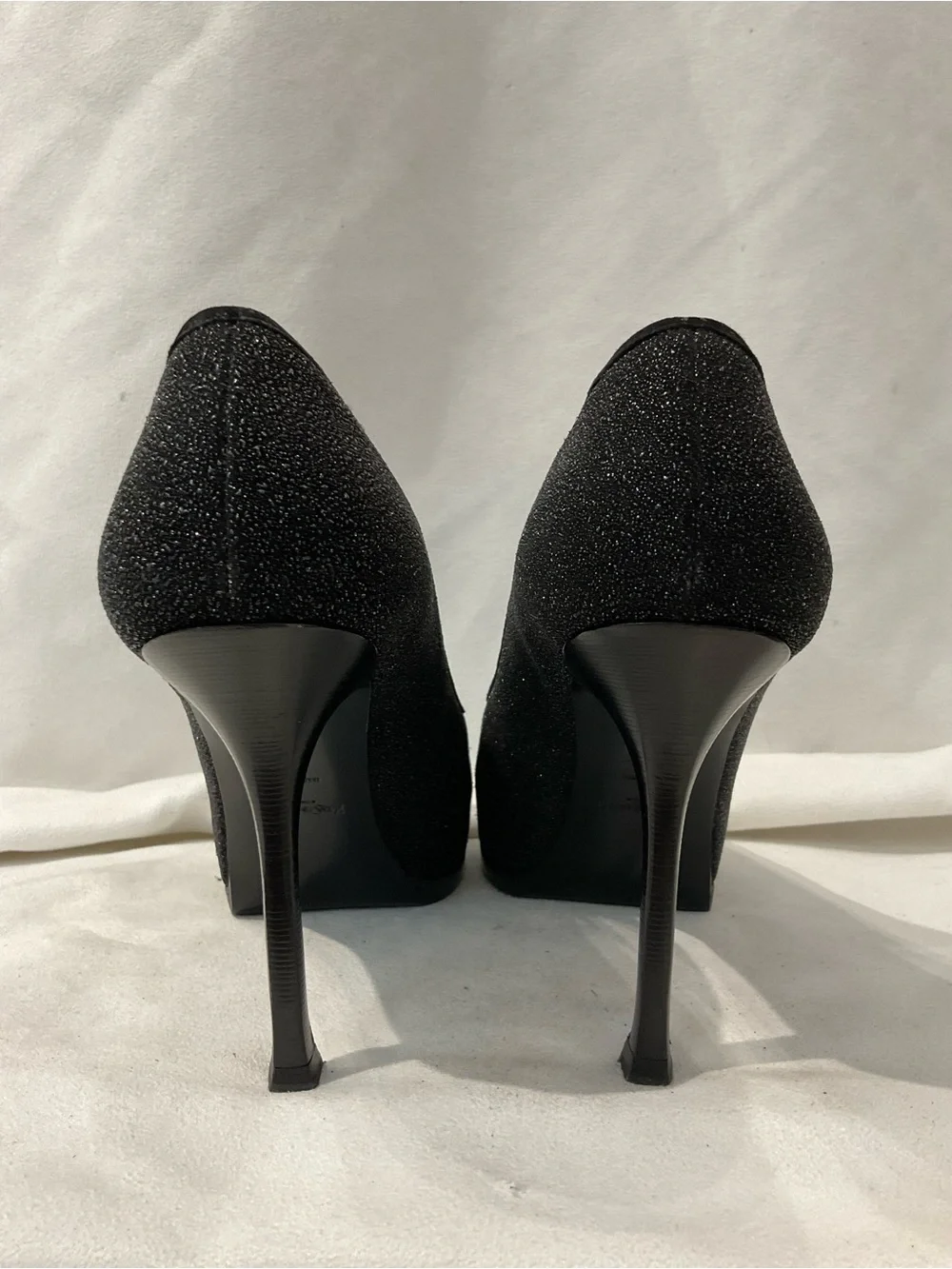 YSL Pumps - Picture 4 of 7